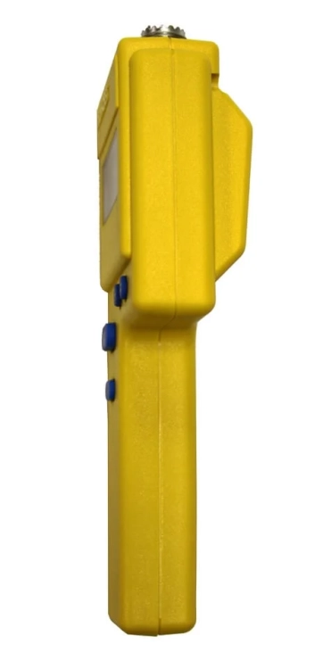 P-2000-4. Widok od prawej strony