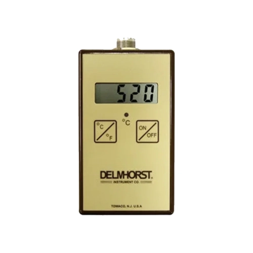 Delmhorst TM-100 – termometr sondowy do kontroli temperatury w stogu i silosie, przód